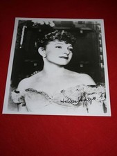 Helen Hayes, Autogramm, Autograph auf Grossfoto  ( GF5).