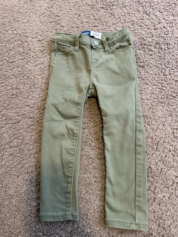 Lote de ropa + abrigos + zapatos talla 7 para niñas pequeñas 2T/24 meses *Leer descripción* Foto 3 de 4