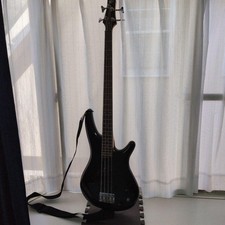Bajo eléctrico Ibanez SDGR hecho en Japón