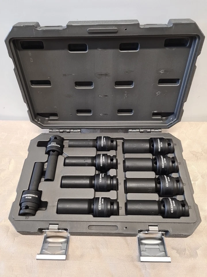 GearWrench 84945N 10 Pc. 1/2" Drive Metric Deep Universal Socket Set 10-19MM   - Image 2 of 4