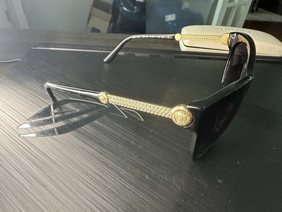 VERSACE Black Gold Ladies Sunglasses MOD. 4292. Excellent