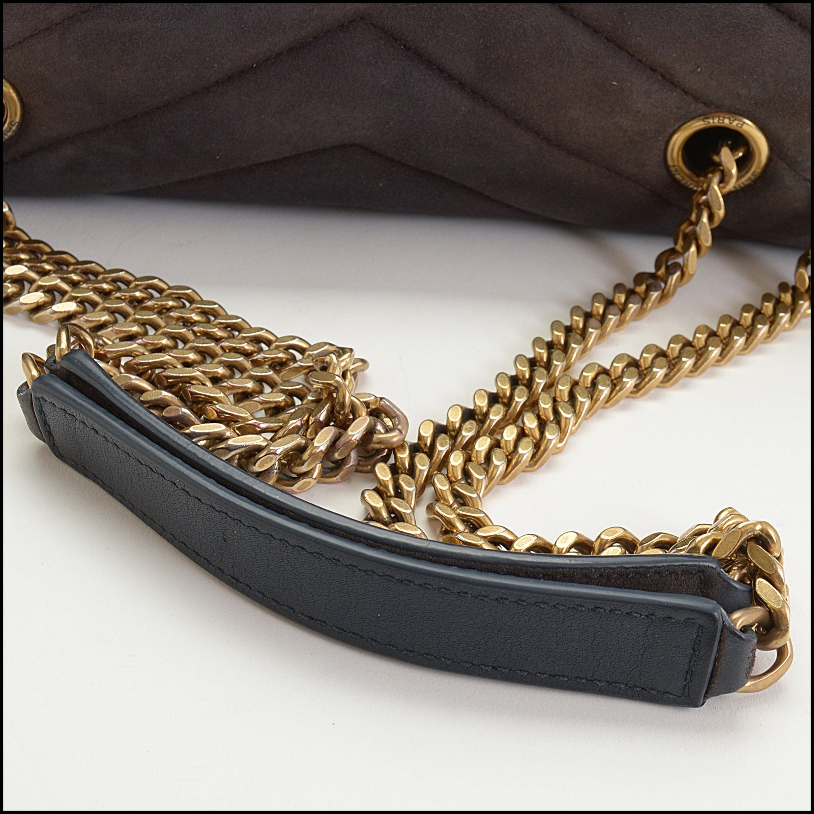 Borsa a tracolla piccola RDC14528 SAINT LAURENT marrone trapuntata scamosciata Loulou