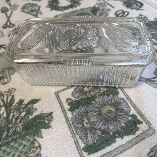 Vintage Federal Glass Refrigerator Storage Dish Ribbed w/Embossed Vegetable Lid