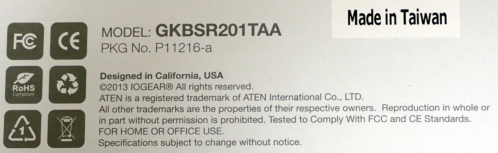 IOGEAR GKBSR201TAA 104-Key Keyboard w/ CAC Reader | FIPS 201 & TAA Compliant