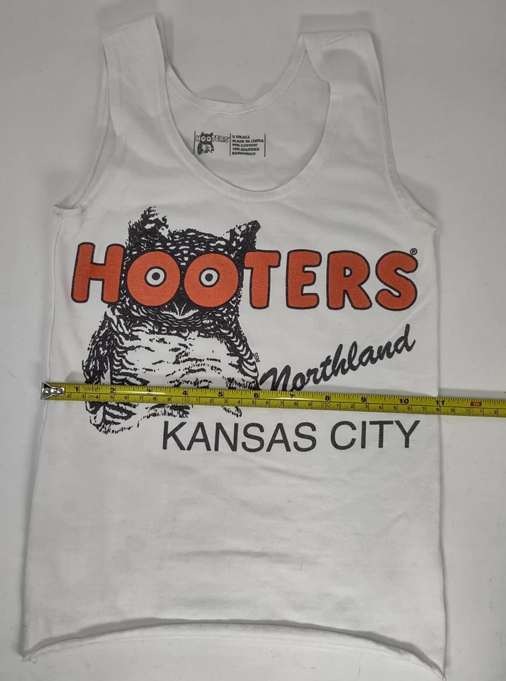 Hooters Northland Kansas City Girl Waitress Costume All White Tank Top Size XS - Image 4 of 4