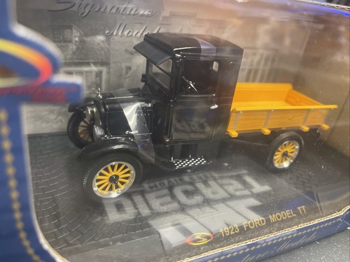 1923 Ford Model TT by Signature Models Diecast Model 32309 1/32 Scale - Picture 3 of 18