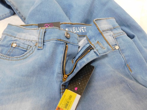 Pink Velvet Women Jeans Size 14 Distressed Pink Sequins Skinny Fit NWT - Picture 21 of 22
