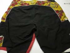 Very nice SHAKA SURFWEAR men's Hawaiian pattern swim shorts 40 K05