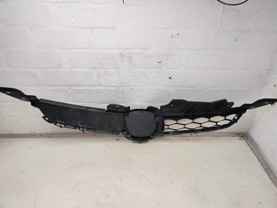 MAZDA CX-7 UPPER RADIATOR GRILL GRILLE EH6450717 - Image 3 of 4