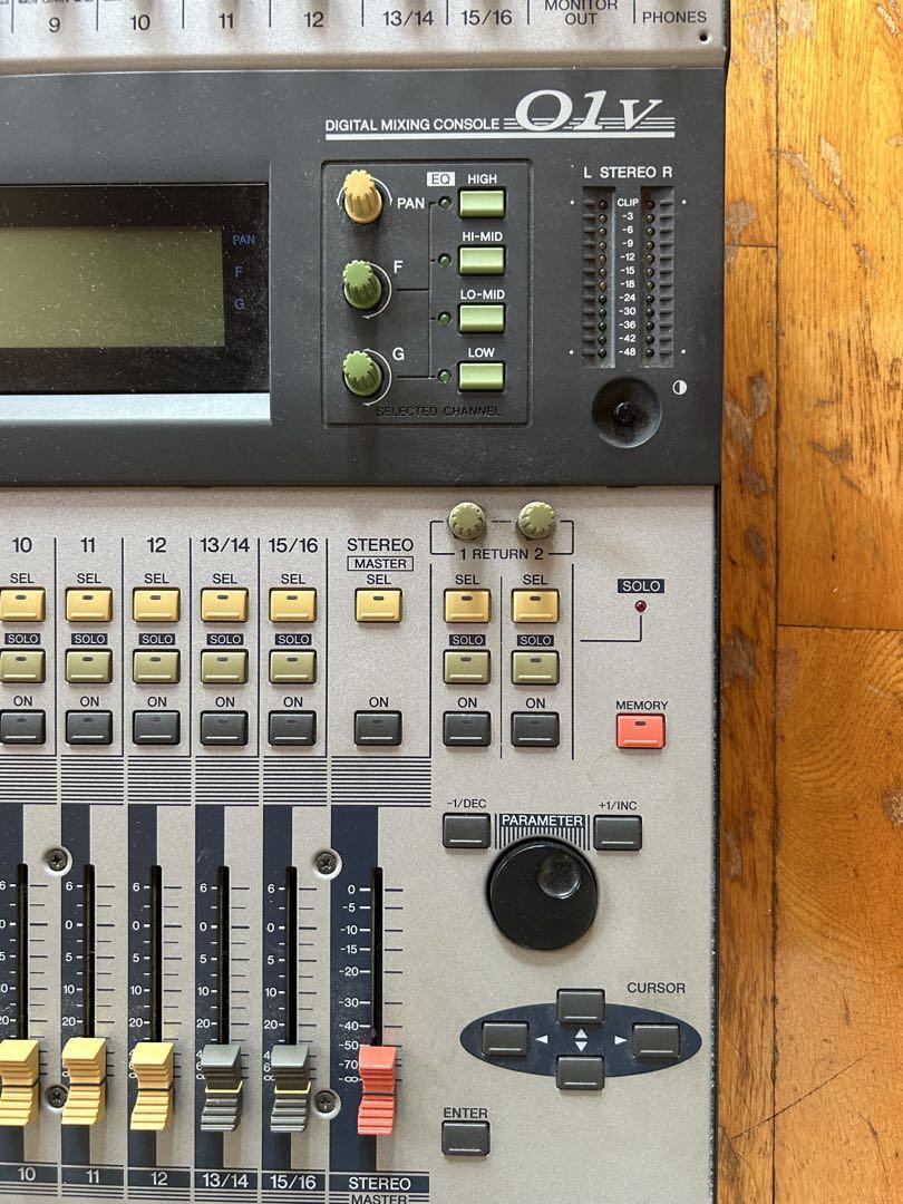 Yamaha 01V Digital Mixing Console 16-Channel Programmable Yamaha 01V Digital Mixing Console 16-Channel Programmable