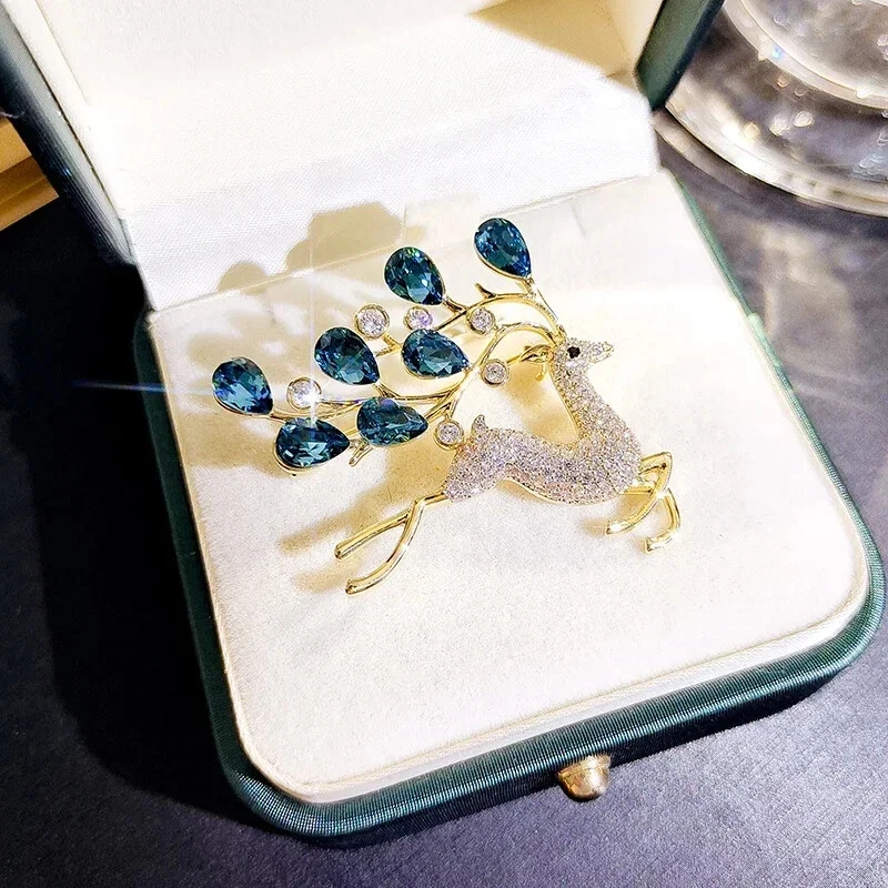 Broche de rena de ouro luxo – cristal strass joias de Natal presente feminino - Imagem 2 de 4