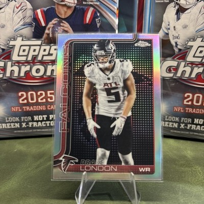 2025 Topps Chrome Football Drake London - VARIATION LIGHTBOARD LOGO SSP Falcons 