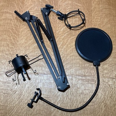 Microphone Boom w/ Shock Mount + Pop Filter Black Audio Equipment Unmarked
