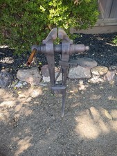 Antique Blacksmith Post Vice 40 Tall  5 Jaws ...