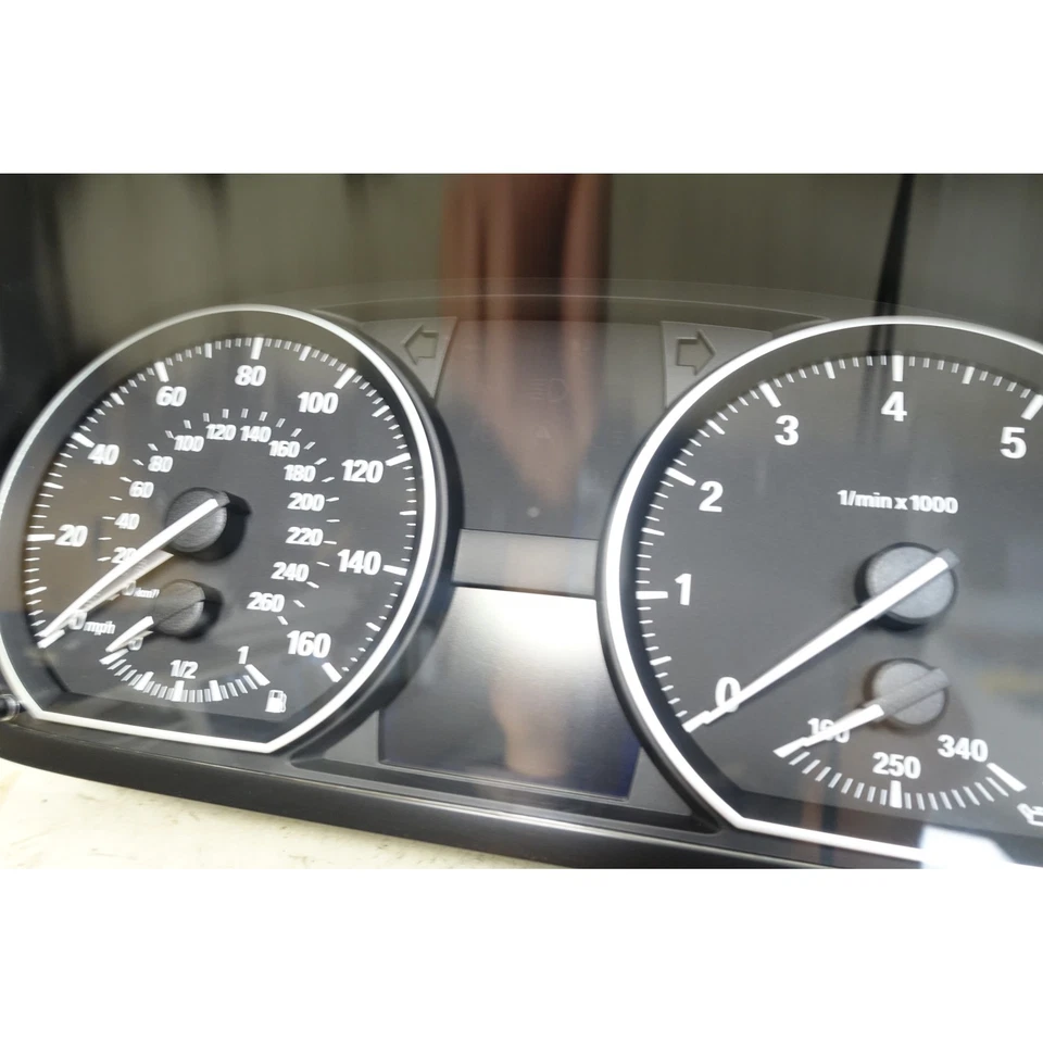 BMW E82 E88 135i N54 N55 2008-2013 cuadro de instrumentos Speedo 35 k millas fabricante de equipos originales Foto 4 de 4
