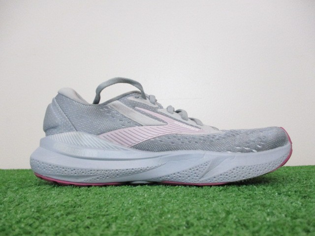 Womens 8 Alloy White Zephyr Cushion Support