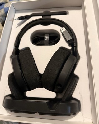 Fractal Design Scape Dark FDHSSCA101 Wireless PC Gaming Headset OPEN BOX
