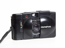Olympus XA2 35mm Film Camera w/ Batteries - TESTED