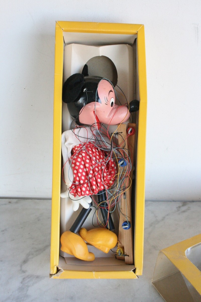 Vintage MINNIE MOUSE Marionette Puppet in Original Box Vintage MINNIE MOUSE Marionette Puppet in Original Box