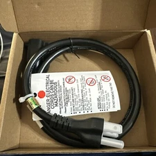 Amazon Basics Power Extension Cord, 3 Feet, 13 Amps, 125V, Black