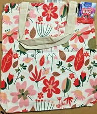 FAMILY MAID SHOPPING BAG REUSABLE FLORAL STYLE PRINT,GROCERY ,OUTDOOR 15"X 16"