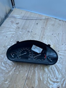 Tacho Kombiinstrument BMW 3 E36 TeileNr.: 62.11-8375042