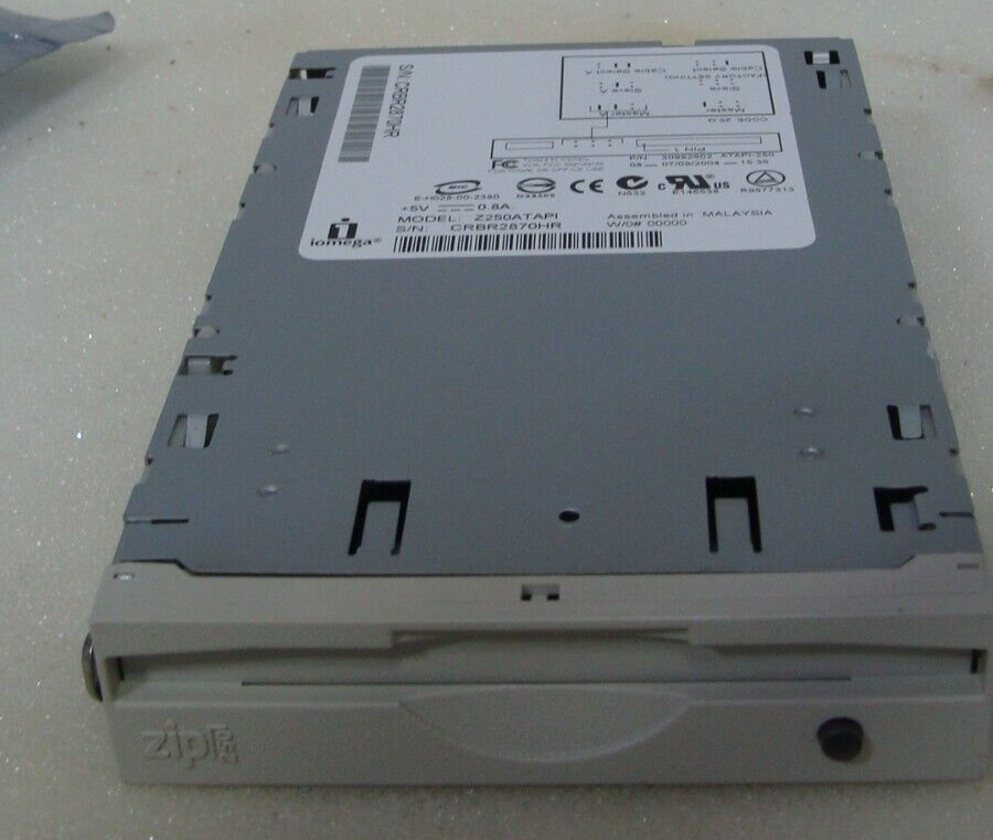 Iomega Zip 250 Internal IDE ATA Drive 250MB Disk Z250ATAPI