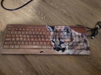Rare Works Lion Cub  Wired Keyboard (Keyscaper tk-501) Missing One Back Stand