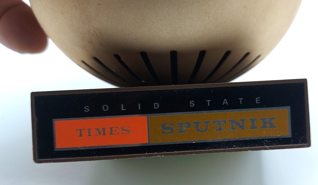 VINTAGE Sputnik space age design Times radio Panasonic Solid