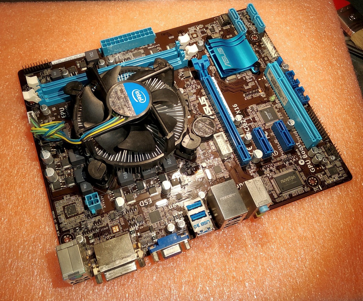 ASUS P8H61-M LE USB3 +CPU i3 2100 UK