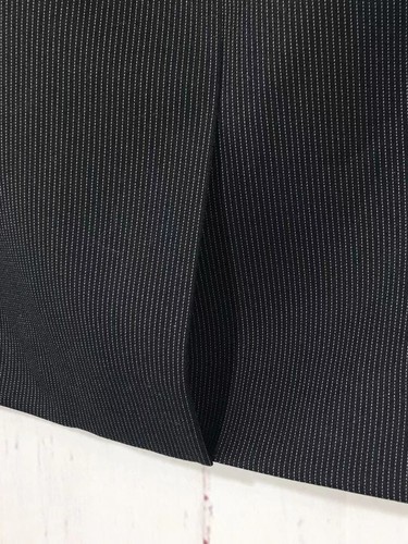 G2000 Size 32 Skirt Black Pinstripe Pencil Lined Back Split Business Work NWT - Picture 8 of 12