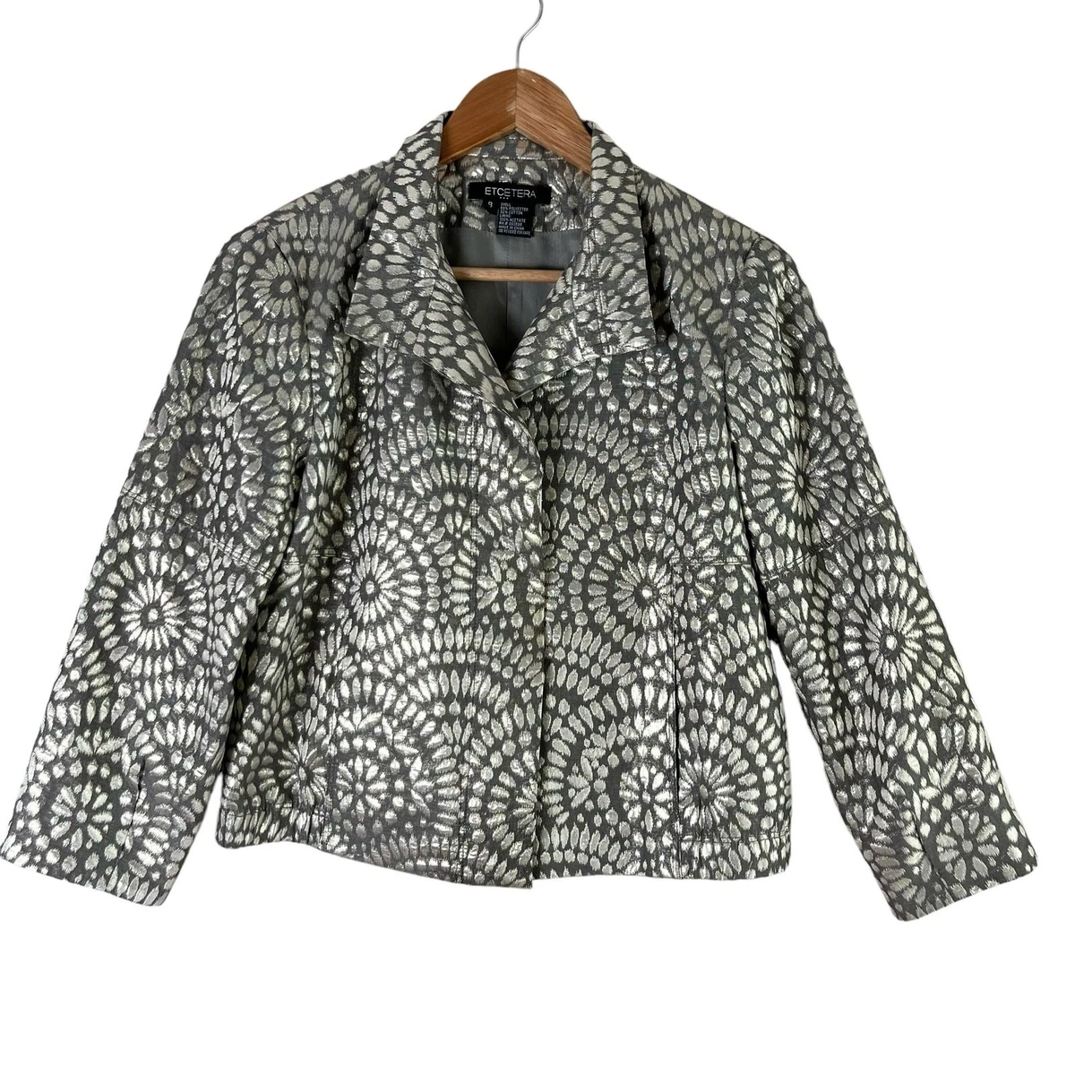 Comment porter un pull à col roulé sans manches rose (1 tenues et looks