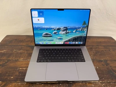 ELITE 2021 16" MacBook Pro M1 Max / 32GB Ram / 1TB SSD 10C/32C - Image 1 of 4