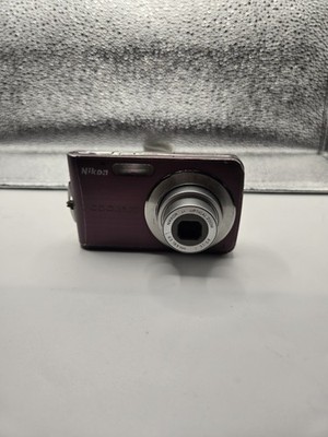 Nikon COOLPIX S210 Digital Camera   Plum Working Has Cosmetic Wear From Storage 
