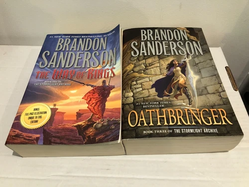 Stormlight Archive - The Way of Kings & Oathbringer - Brandon Sanderson PB