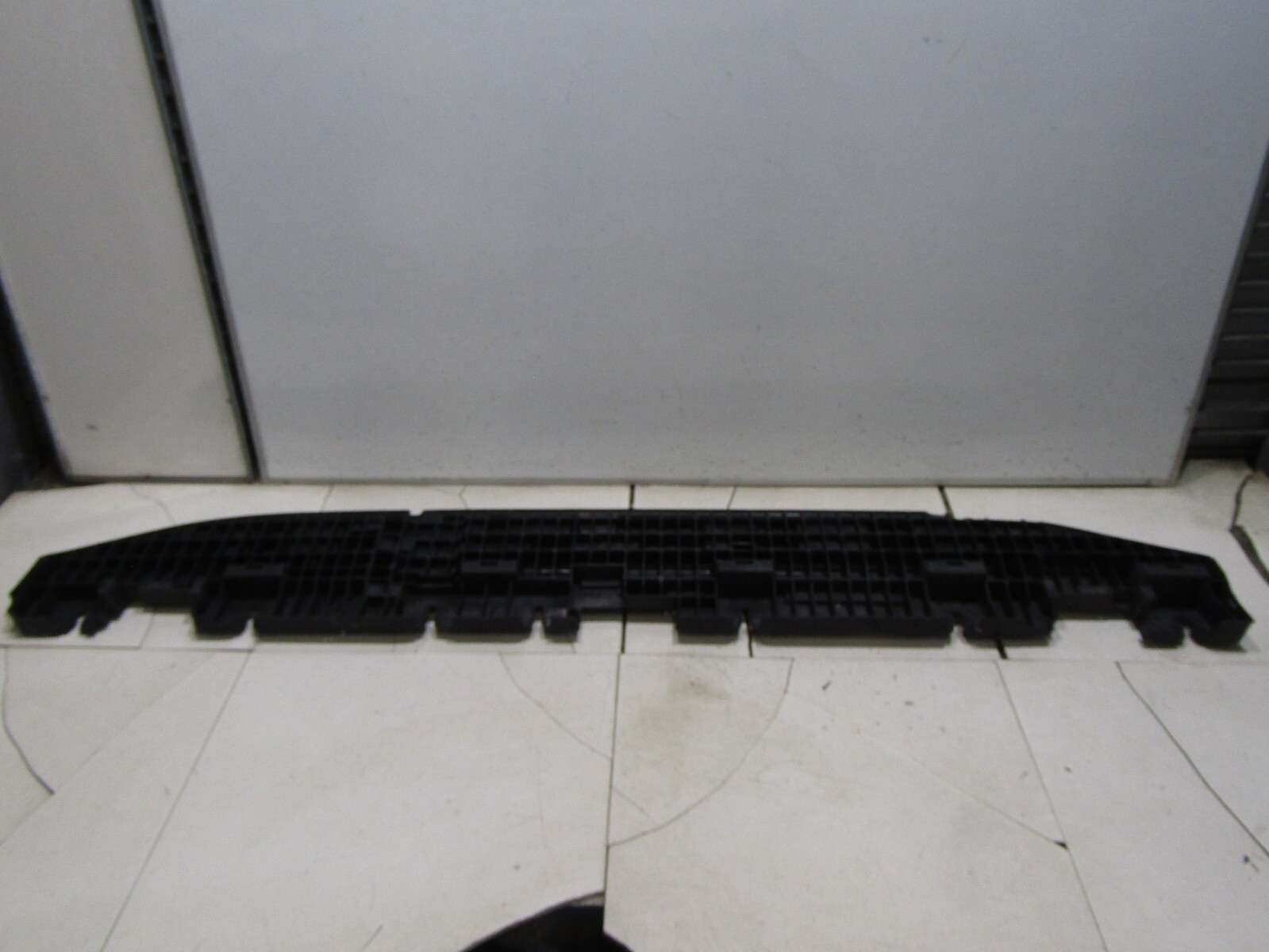 GENUINE MERCEDES GLE II V167 REAR MOUNTING RAIL A1676982001 