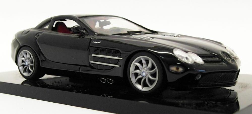 Minichamps 1/43 Scale B6 696 1975 - Mercedes Benz SLR