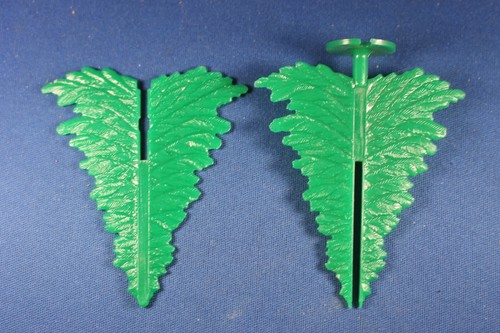 Plasticville - O/S TR-6 - 3 Spruce Trees - WHITE & Green - Excellent+++ - Picture 10 of 11
