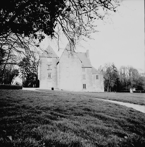 SACHÉ c. 1960 - Le Château Indre et Loire - 3 Négatifs 6 x 6 - CVL 50 - Imagen 1 de 3