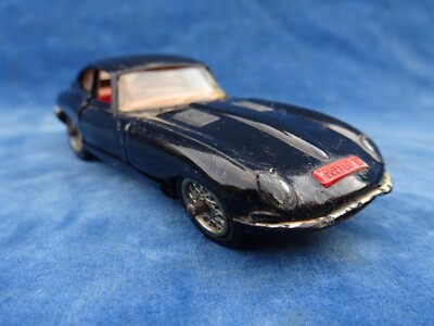 JAGUAR TYPE E Ancien Norev N°156 T1, 1/43, Blanc Et Noir, Tres Bel Etat