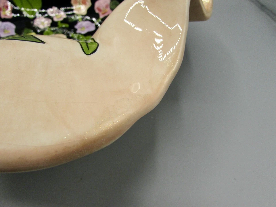 Susan Paley de Ganz - Cuenco floral vintage en forma de corazón Bella Casa borde con volantes Foto 4 de 4