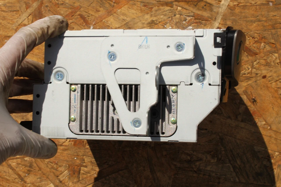 2009-2014 HYUNDAI GENESIS SEDAN RÁDIO 6 CD TROCADOR DE DISCO MP3 LEXICON V1151 - Imagem 4 de 4