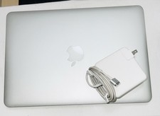 Apple MacBook Pro 13"  Model A1502 EMC 2875 8GB  Screen Damage 