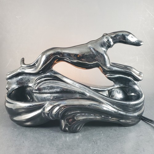 Mid Century Royal Haeger seltene Windhund TV Lampe Pflanzgefäß schwarz neu verkabelt funktionstüchtig