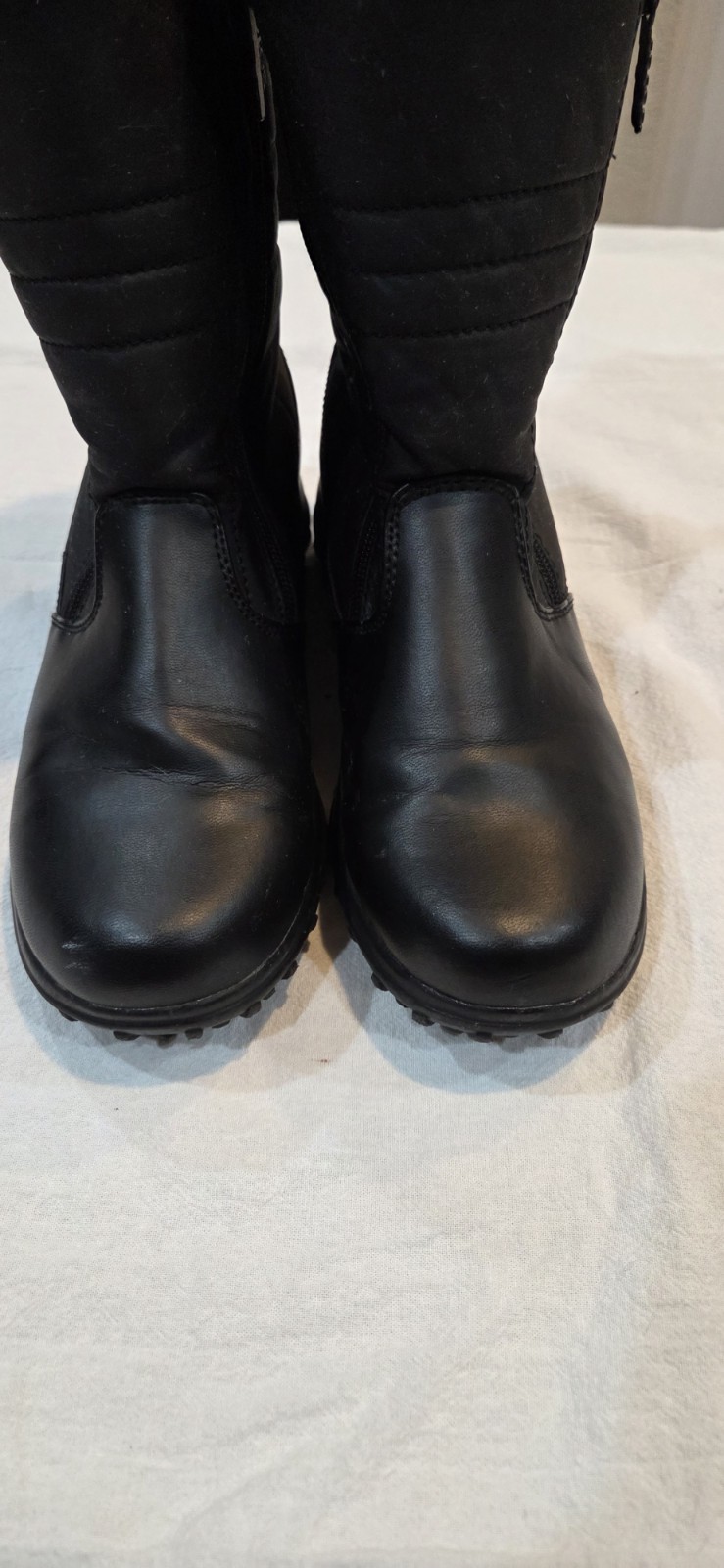 Womens Snow Boots Black Size 8M zippers on each side faux fur Totes Womens Rikki-image