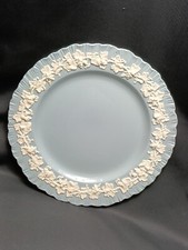 Wedgwood Barlaston Eutruria Queens Ware Cream on Blue Dinner Plate 