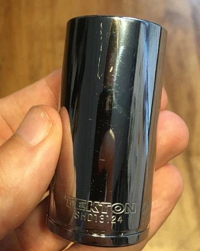 TEKTON SKT15301 Socket and Ratchet Set, 3/8 Inch Drive 6-Point, 46-Piece - Image 2 of 4