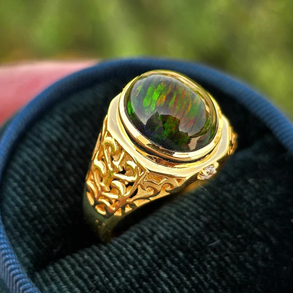 Anillo de ópalo negro vintage de 3 quilates anillo de oro para hombre anillo de compromiso único enchapado en oro Foto 2 de 4