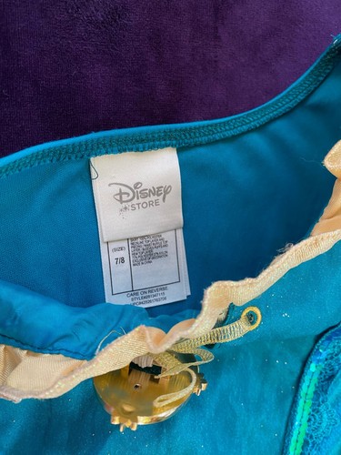 Disney Store ☆ Valiente ☆ Vestido/Disfraz Princesa Mérida Azul - Niños Talla 7-8 - Imagen 7 de 7