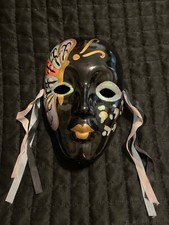 Decorative Mardi Gras mask 7 X 4.75 black with butterfly